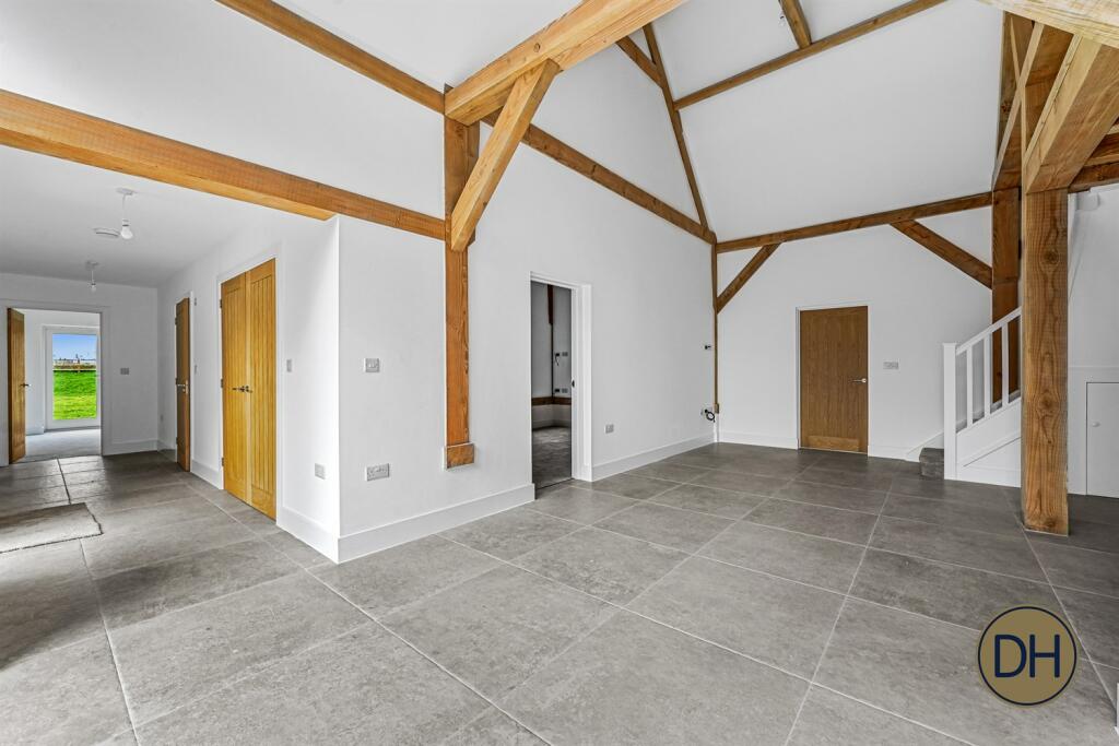Additional image 15 of Quince Hall Farm, Chelmsford Road, Blackmore, Essex CM4