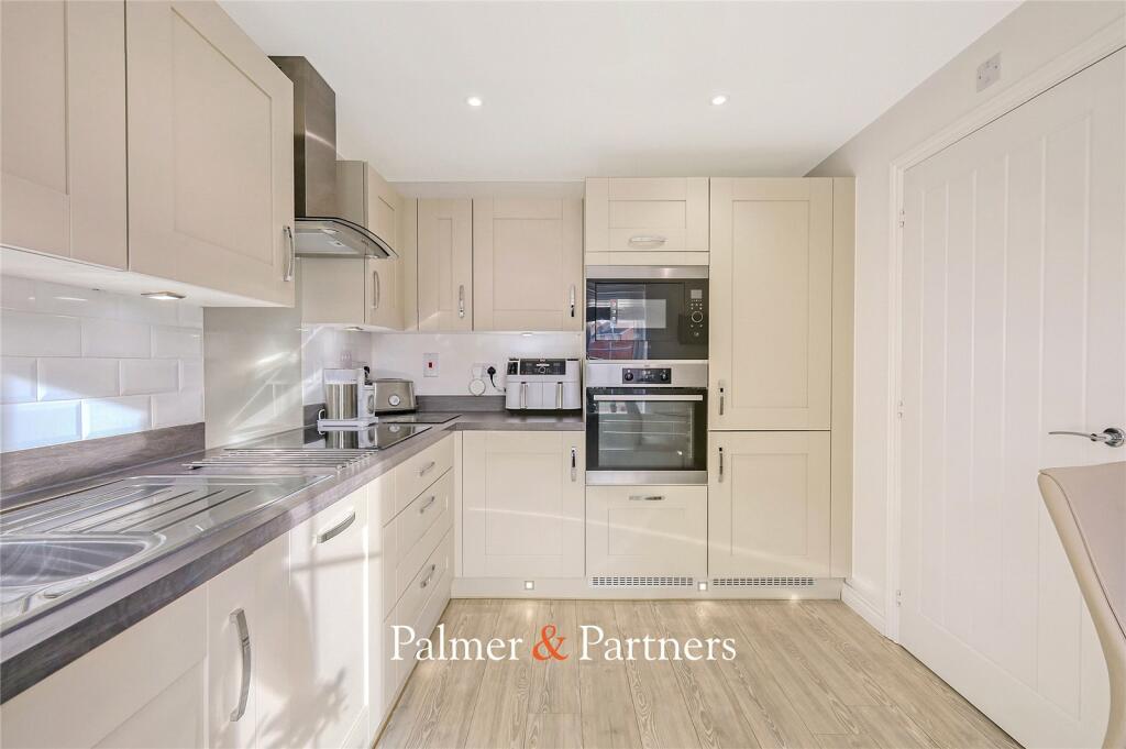 Additional image 2 of Nancy Blackett Avenue, Walton on the Naze, Essex, CO14