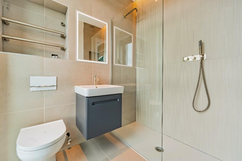 Additional image 9 of Skyline Penthouses