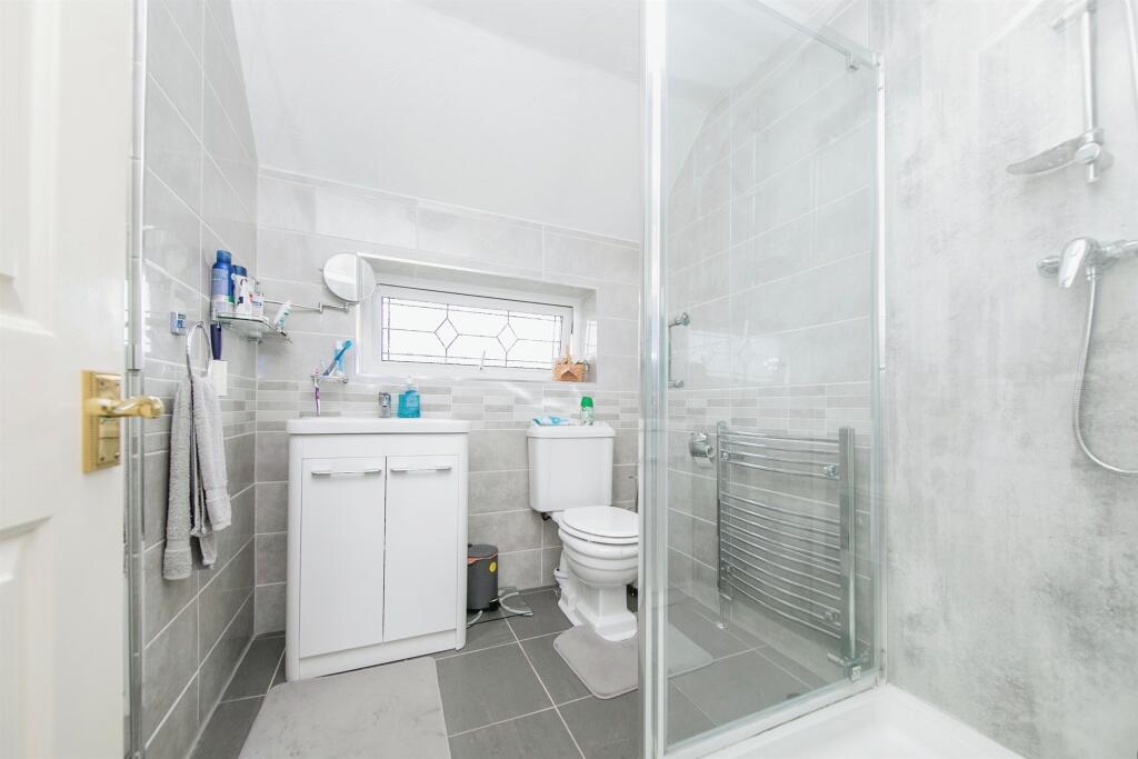 Additional image 11 of Colchester Road, Holland-On-Sea, Clacton-On-Sea