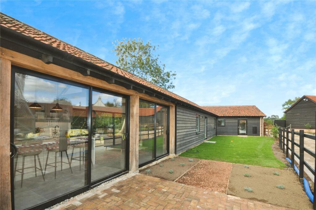 Additional image 35 of Wakerings Farm, Leighs Road, Little Waltham, Chelmsford, Essex, CM3