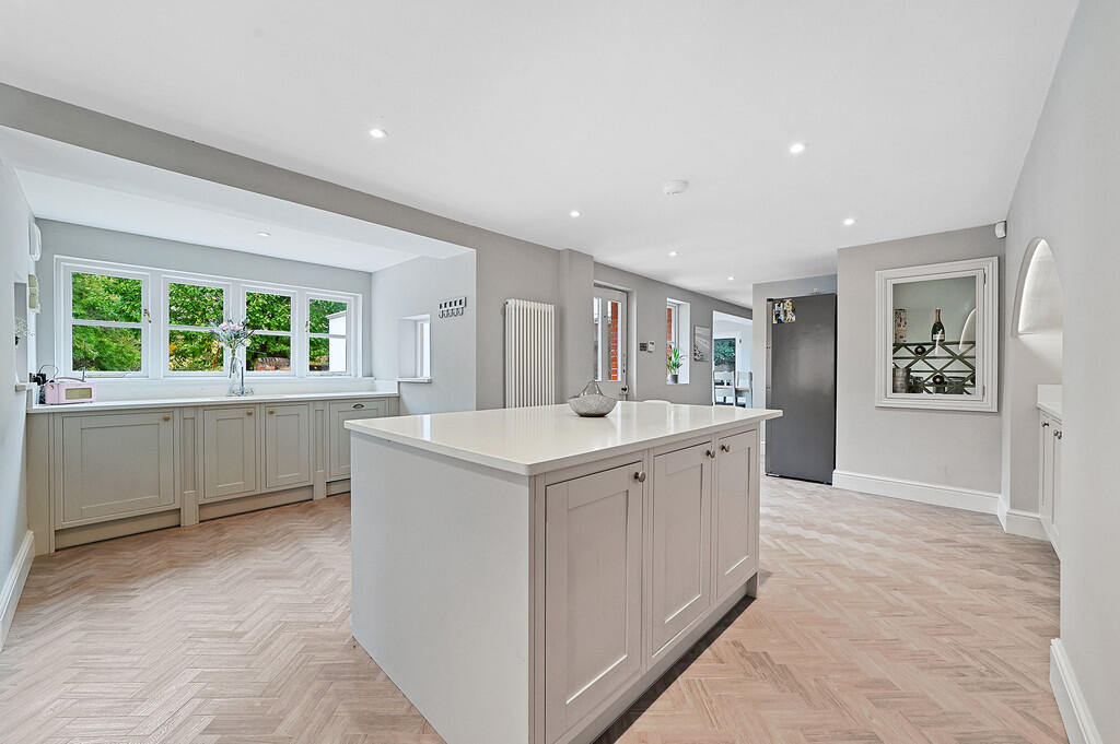 Additional image 5 of Lexden Road, Lexden, Colchester