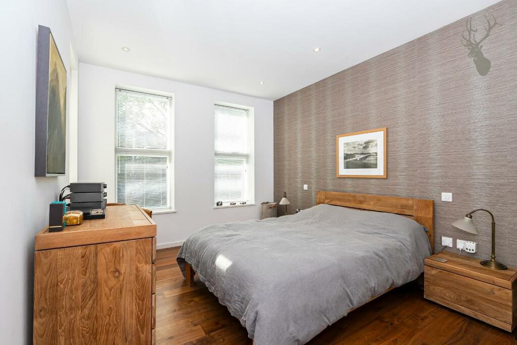 Additional image 11 of Piercing Hill, Theydon Bois,