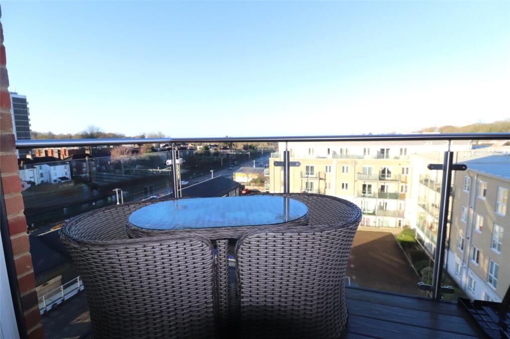 Additional image 3 of 12 St James Road, Brentwood, Essex, CM14