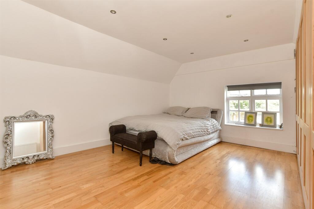 Additional image 10 of High Road, Thornwood, Essex