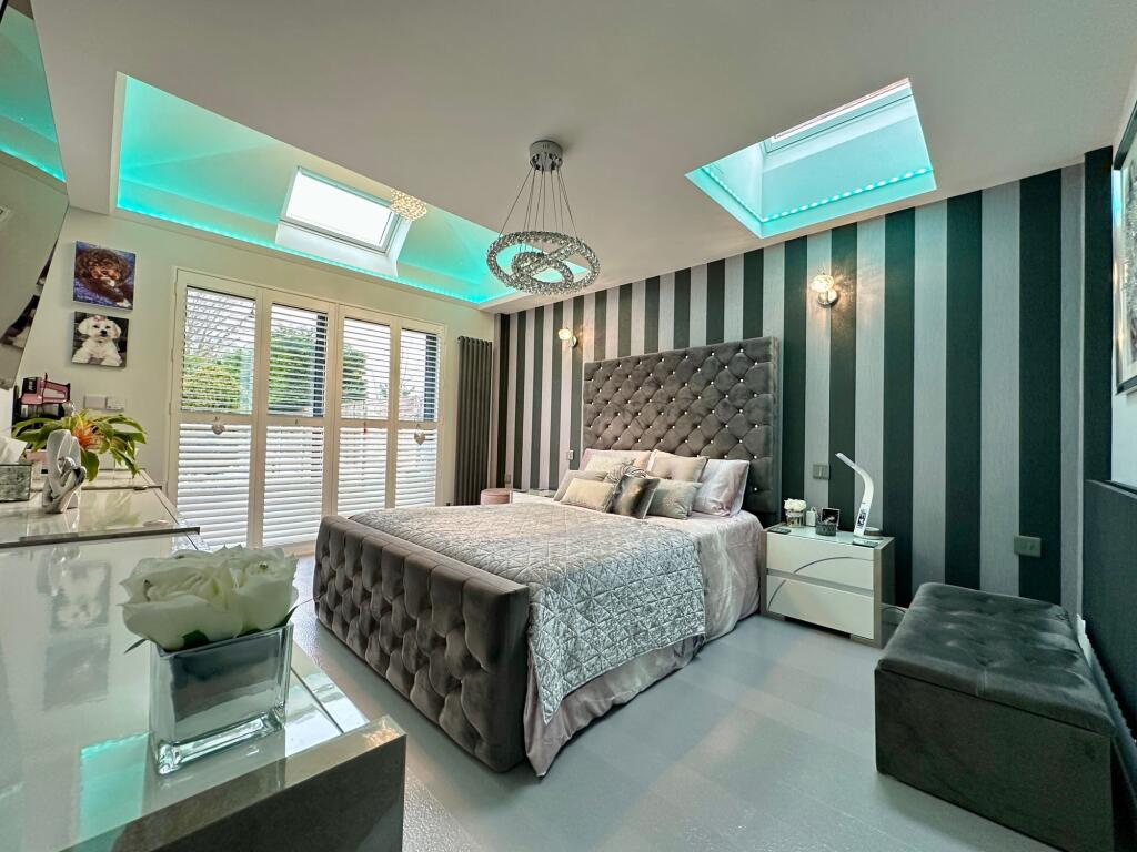 Additional image 15 of Oak Avenue, Crays Hill, CM11