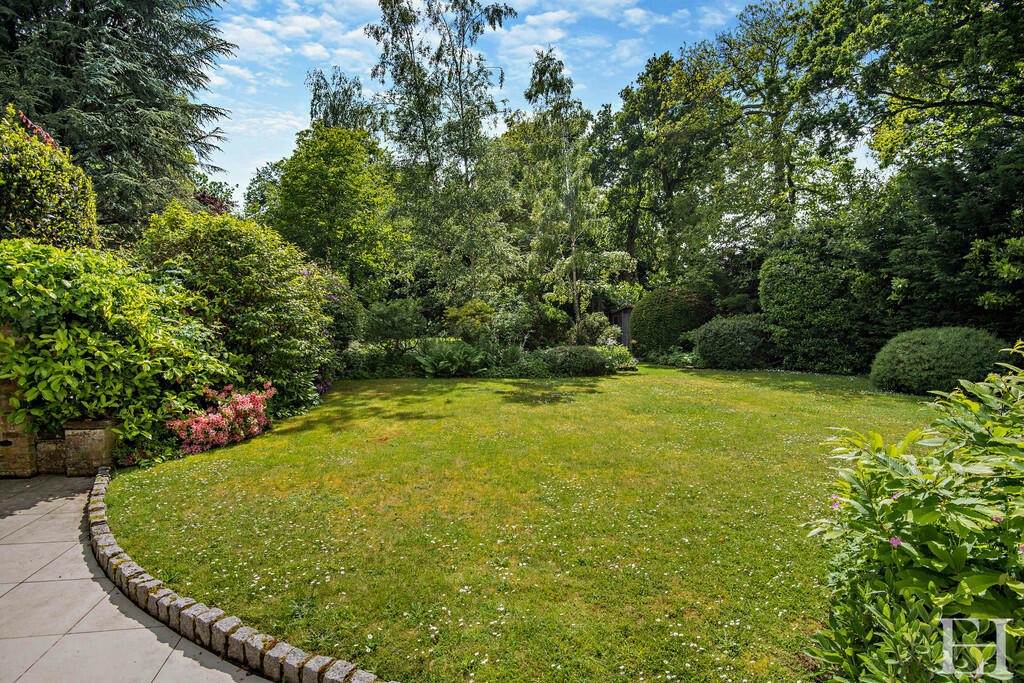 Additional image 34 of Lexden Road, Colchester