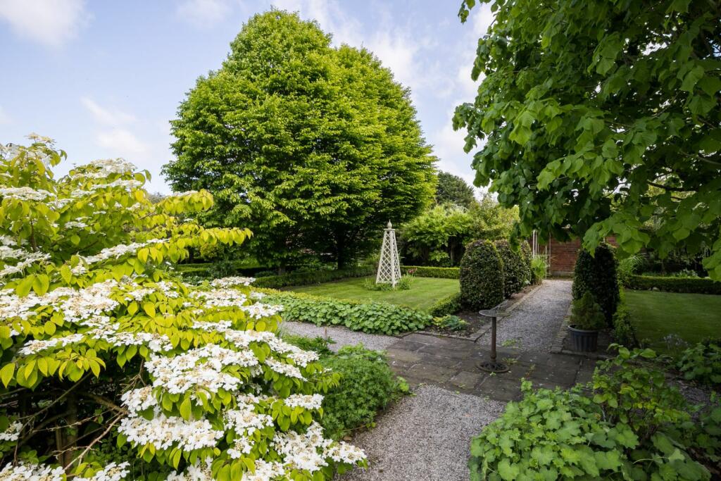 Additional image 22 of Ledsham Hall Lane, Ellesmere Port, CH66