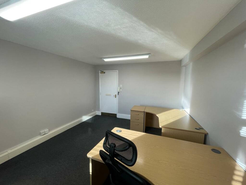 Additional image 4 of Maldon