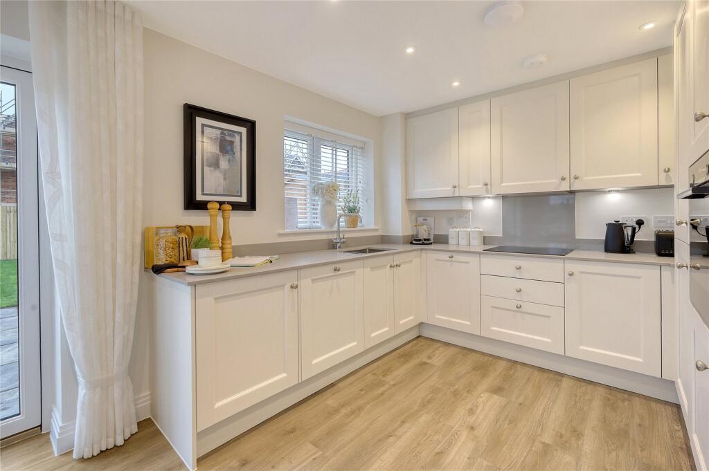 Additional image 8 of Foxglove Place, Watch House Green, Felsted, Dunmow, CM6