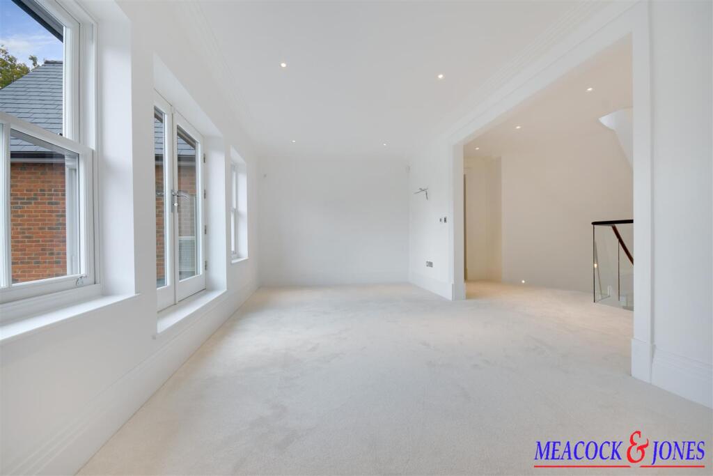 Additional image 19 of Ridgeway, Hutton Mount, Brentwood