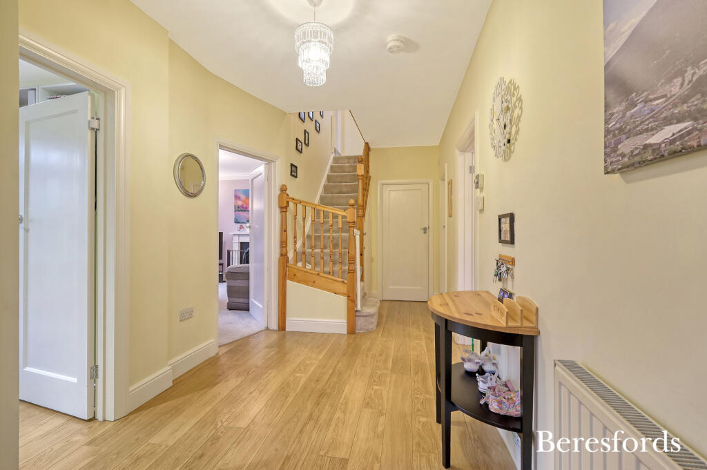 Additional image 19 of The Close, Rose Valley, CM14