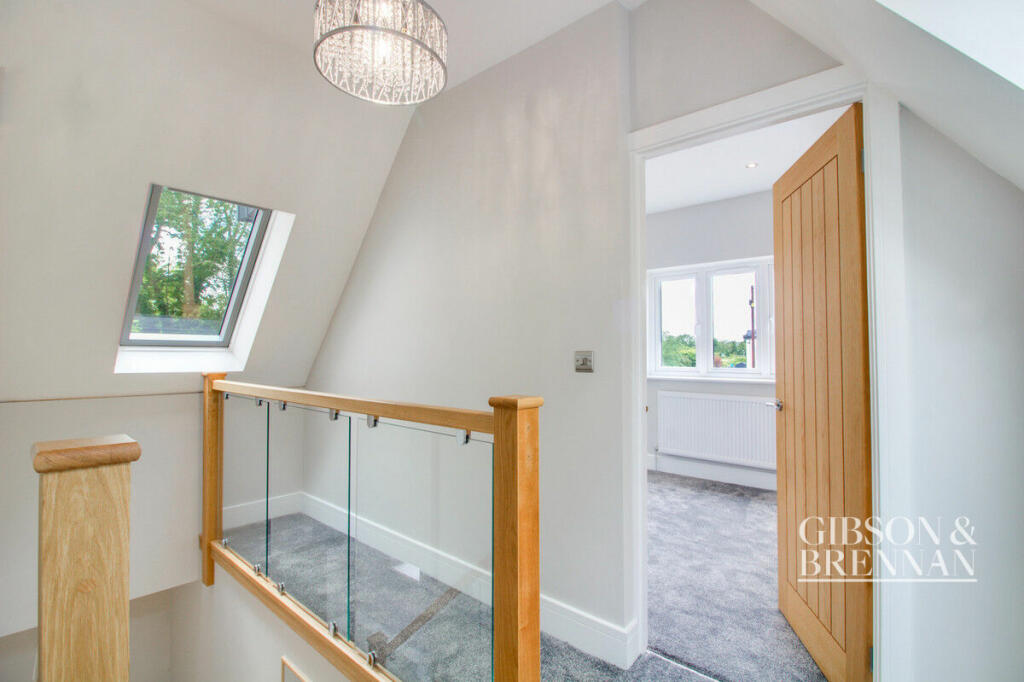 Additional image 17 of Noak Hill Road, Billericay, CM12