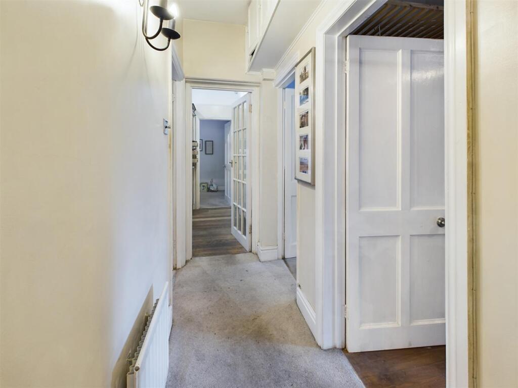 Additional image 15 of Coulsdon Road, Coulsdon