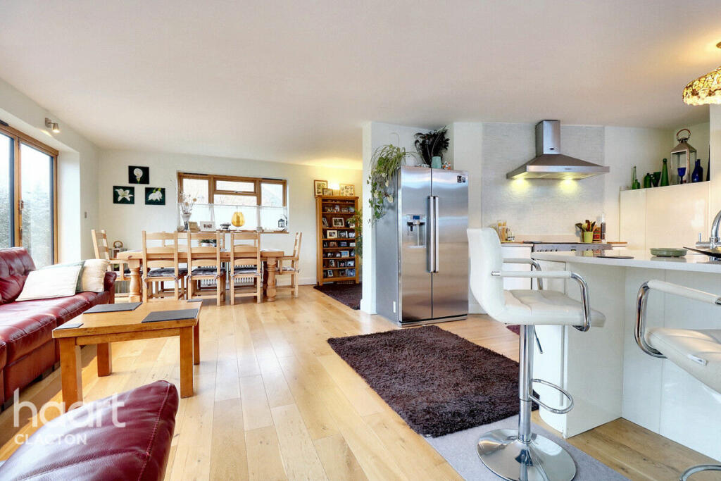 Additional image 5 of Point Clear Road, Clacton-On-Sea