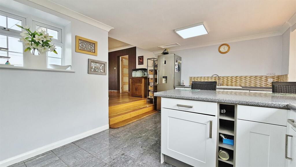 Additional image 10 of Thorpe Road, Kirby Cross