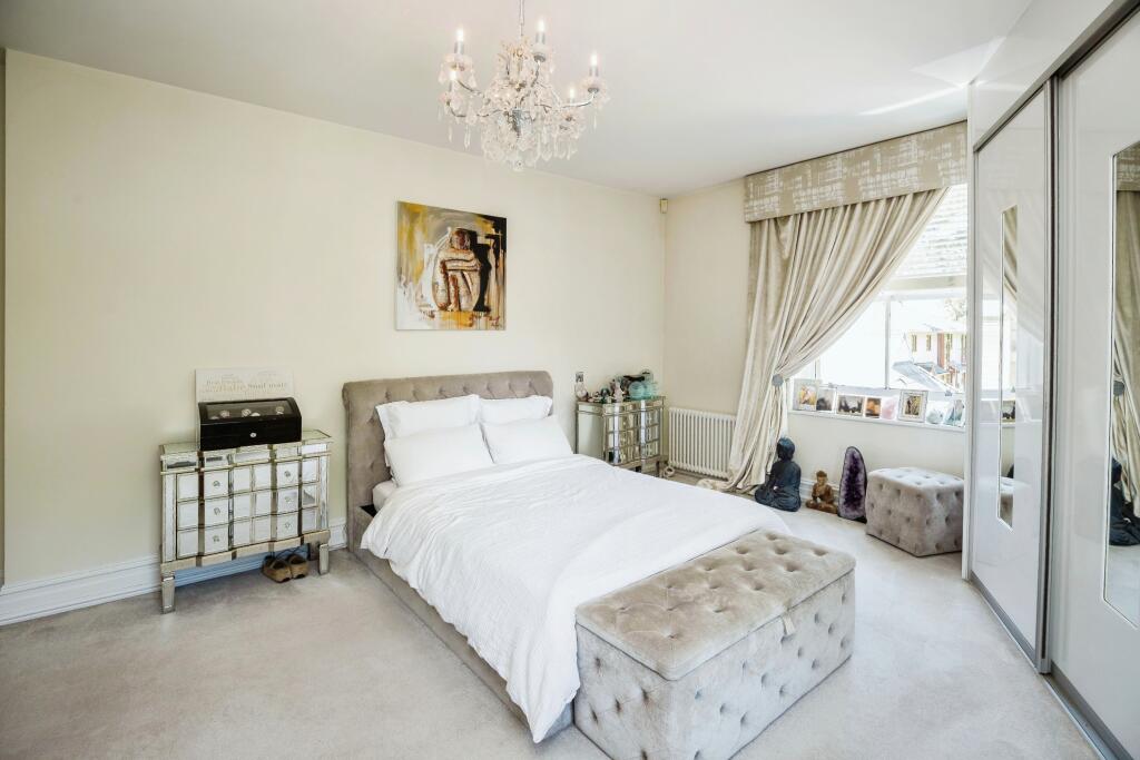 Additional image 15 of The Lydiate, Birkenhead Road, Willaston, CH64