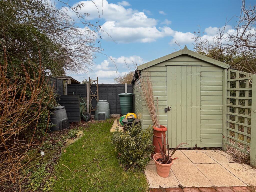 Additional image 60 of Windmill Road, Bradfield