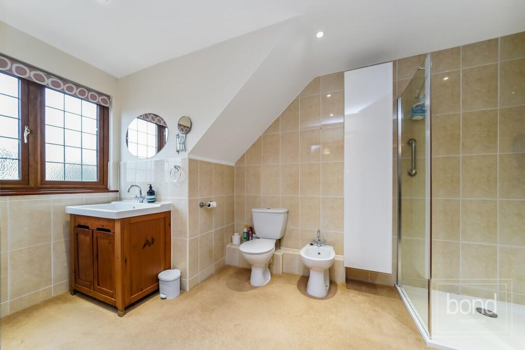 Additional image 18 of Southend Road, Howe Green, Chelmsford, CM2