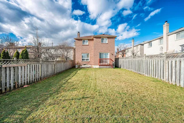 Additional image 29 of 31 Orleans Dr