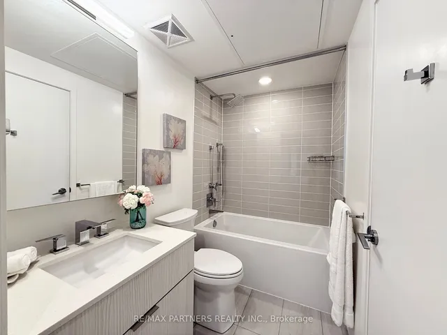 Additional image 6 of 25 Richmond St Unit 1606