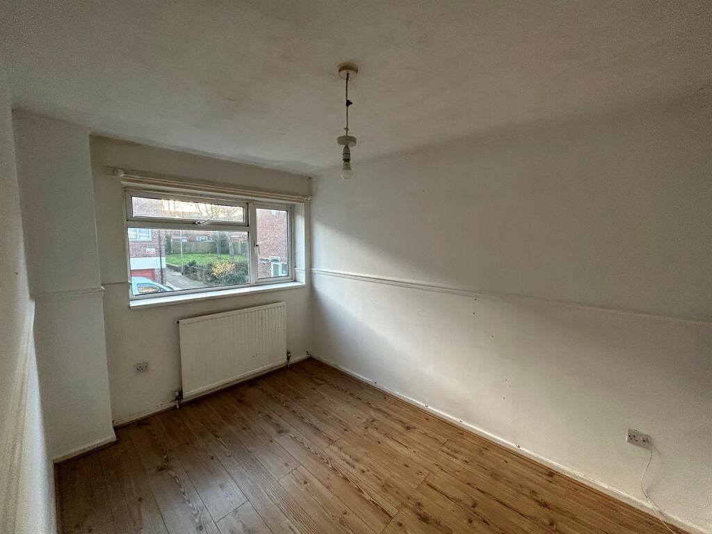 Additional image 7 of Long Banks, Harlow