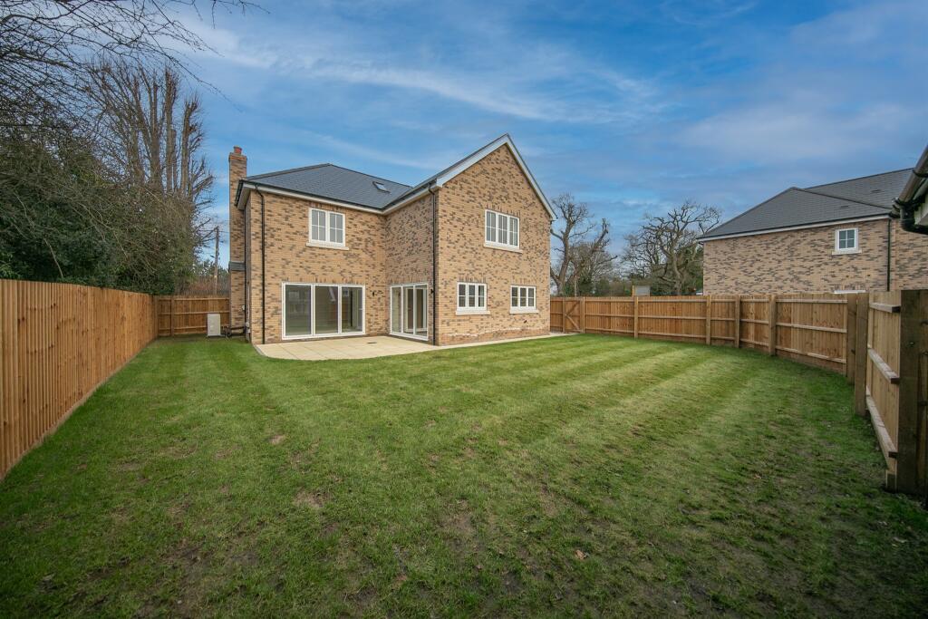 Additional image 2 of Amberwood, Weeley Heath, Clacton-On-Sea