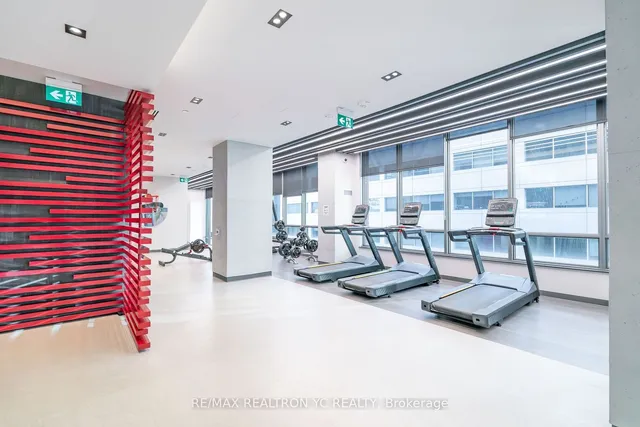 Additional image 16 of 108 Peter St Unit 1811