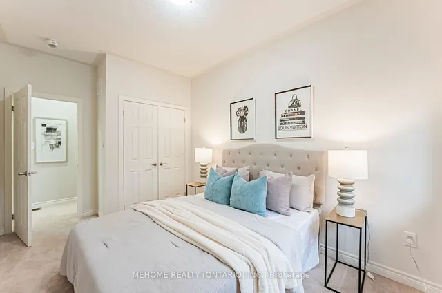 Additional image 23 of 351 Royal West Dr