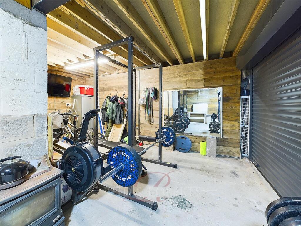 Additional image 36 of Tai Tudors, Pantymwyn, Mold