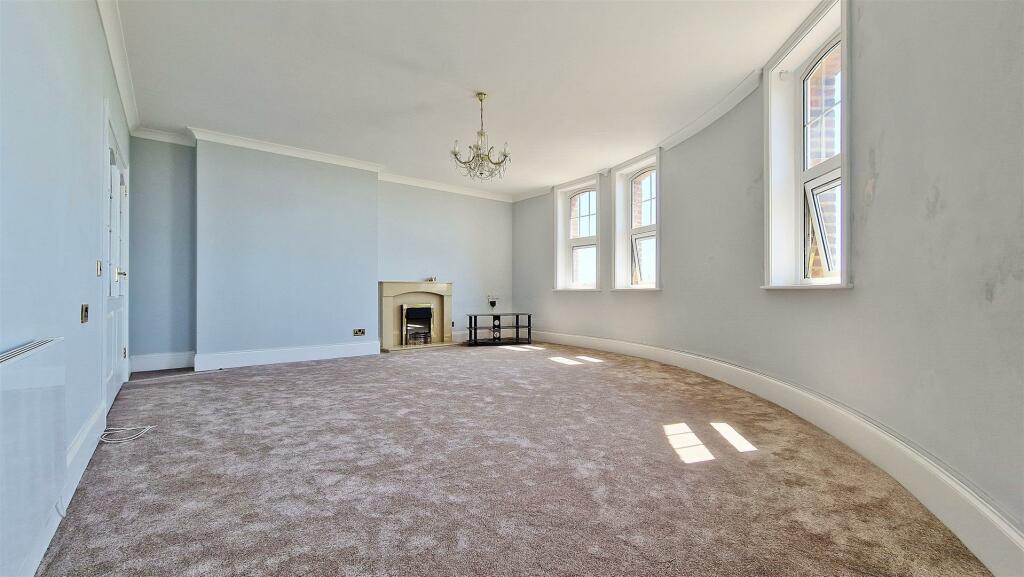 Additional image 4 of The Grand, The Esplanade, Frinton-On-Sea