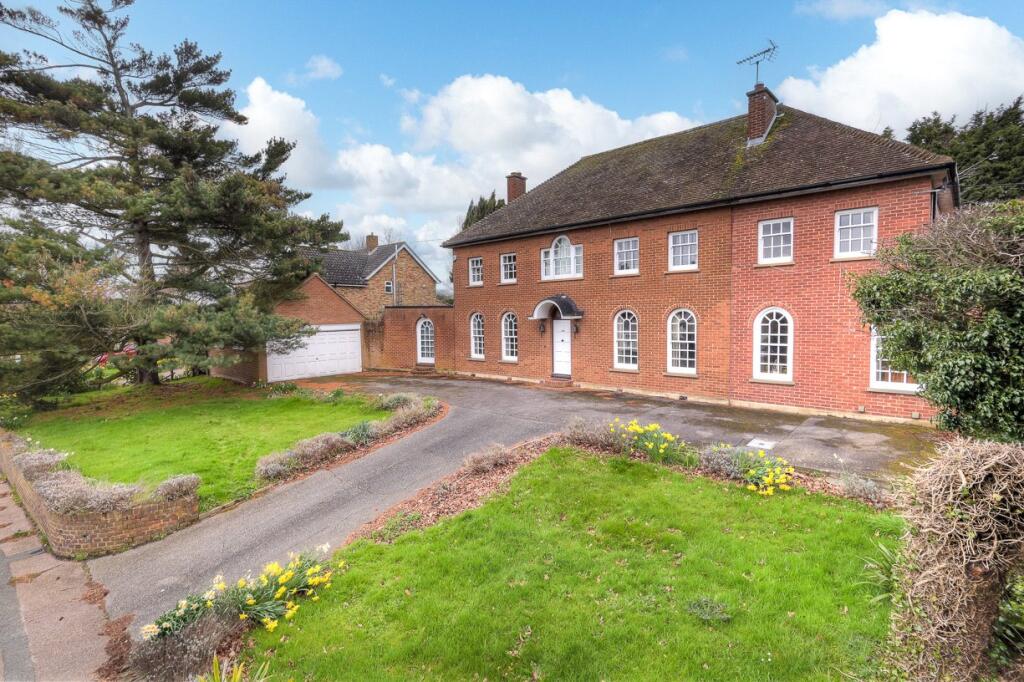 Additional image 6 of Church Street, Great Burstead, CM11