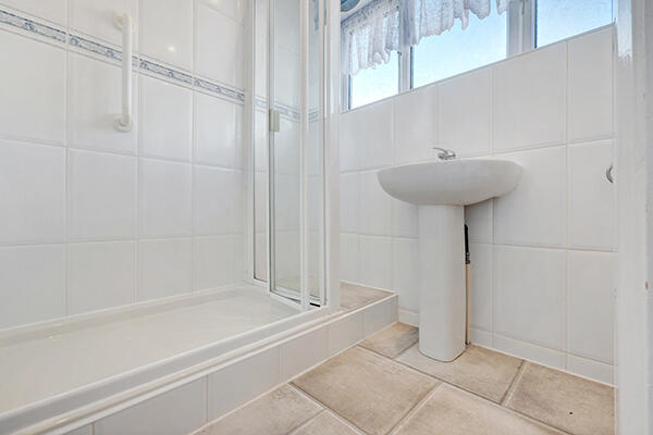 Additional image 13 of Stevens Walk, Colchester, Essex, CO4