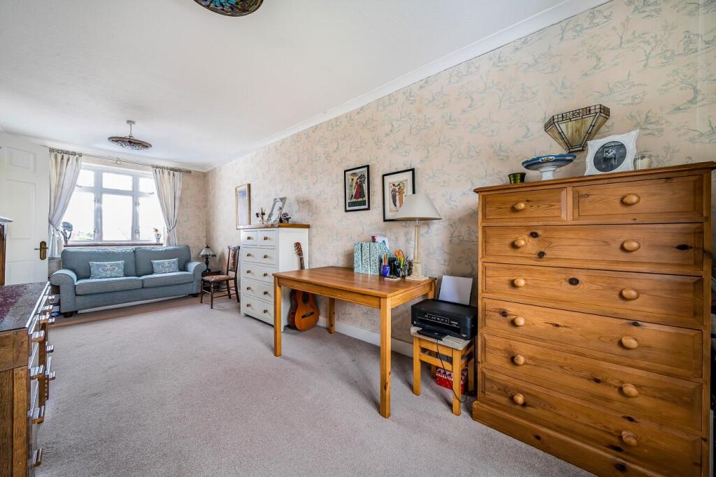 Additional image 15 of Devonshire Way, Shirley, Croydon