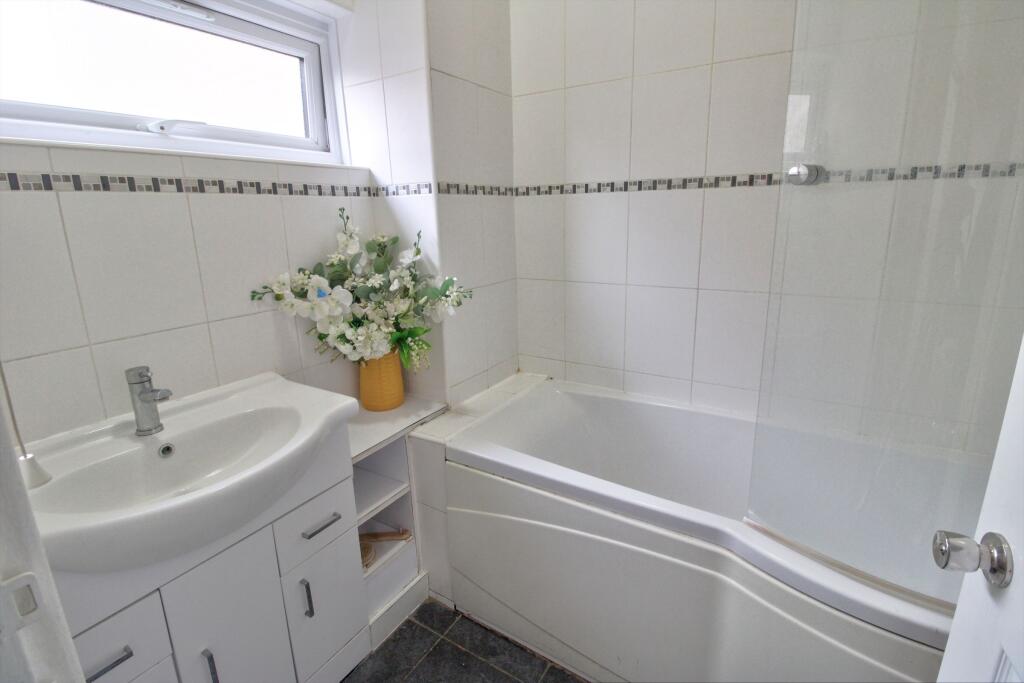 Additional image 19 of Old Orchard, Harlow