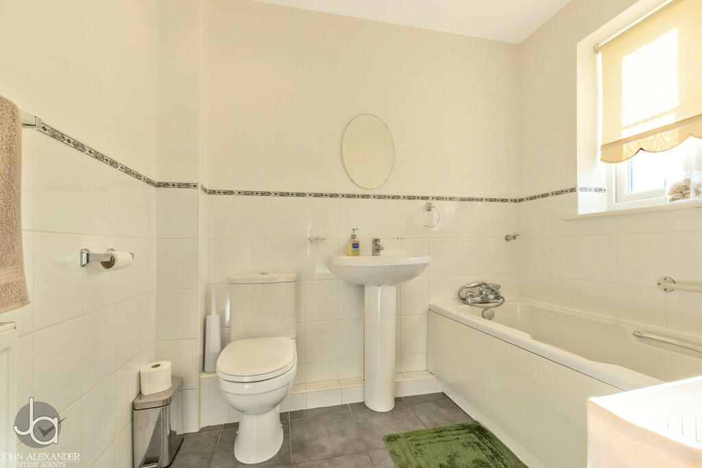 Additional image 8 of Queen Elizabeth Way, Colchester