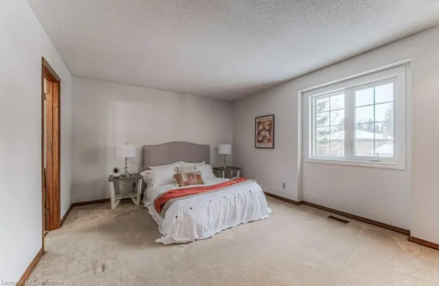 Additional image 30 of 22 Chartwell Crt