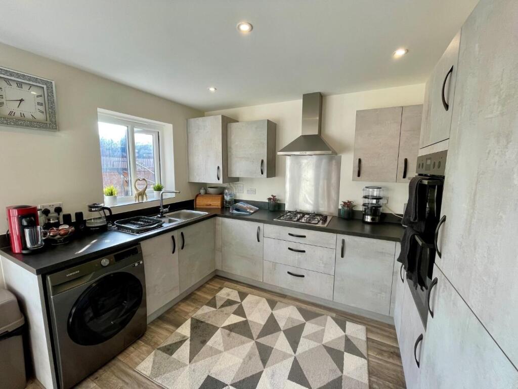 Additional image 10 of Standingwood Road