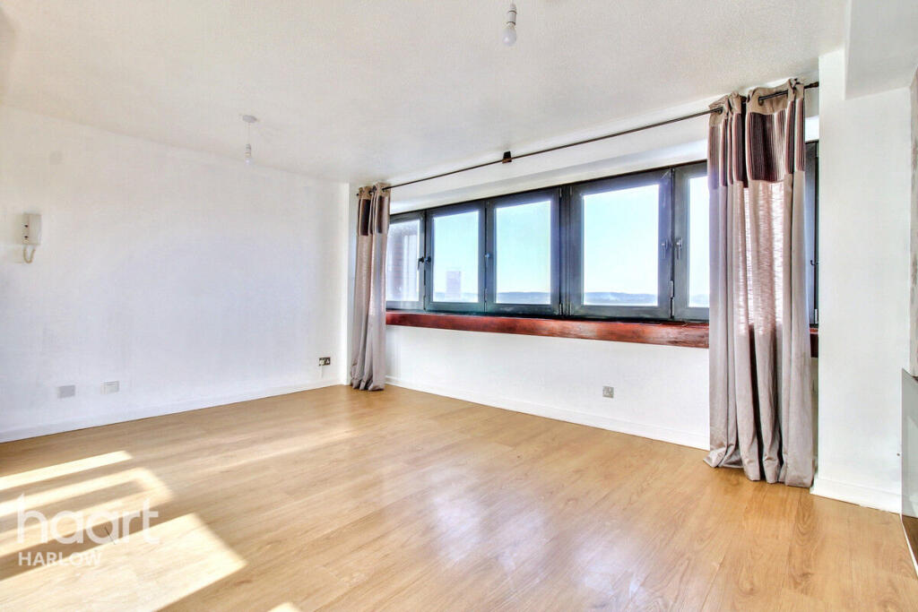 Additional image 2 of Harlow, Harlow