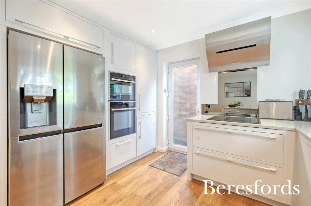 Additional image 6 of Spurgate, Hutton, CM13