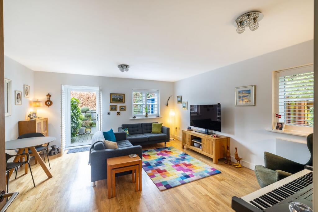 Additional image 4 of Driscoll Way, Caterham, CR3