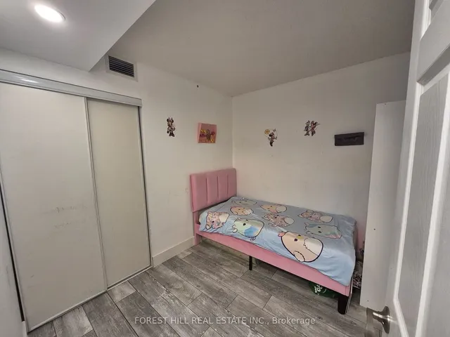 Additional image 16 of 1 Lee Centre Dr Unit 1008