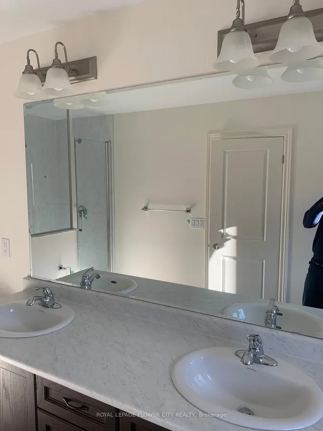 Additional image 2 of 21 Dale Meadow Rd