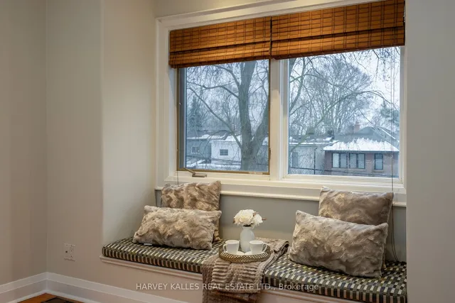 Additional image 17 of 279 BRIAR HILL Ave