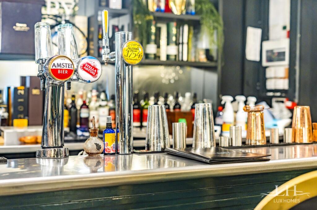 Additional image 8 of Library Bar, High Street, Ingatestone