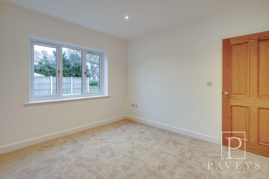 Additional image 14 of Turpins Lane, Kirby Cross, Frinton-On-Sea