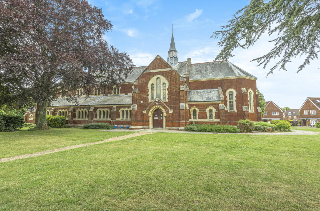 Additional image 16 of Cayton Road, Coulsdon, CR5