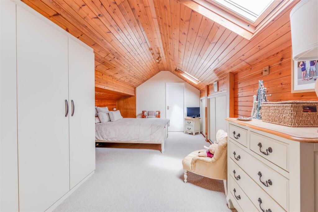 Additional image 14 of Hooton Road, Willaston, Neston