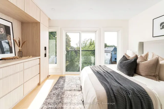 Additional image 11 of 107A Holborne Ave