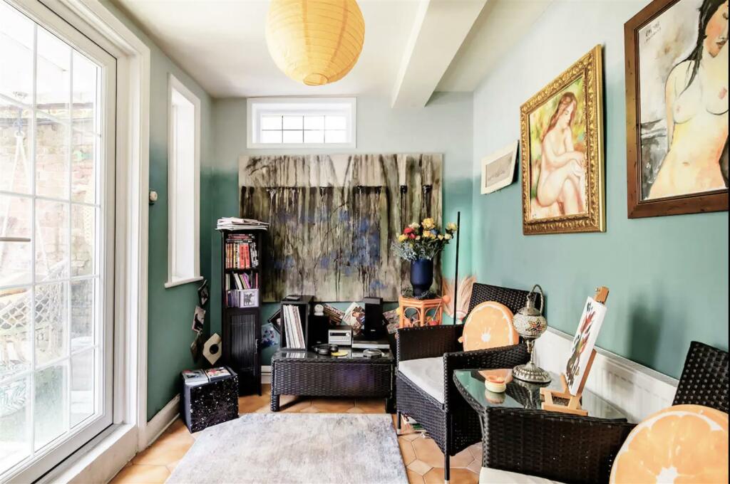 Additional image 5 of Southend Road, Billericay